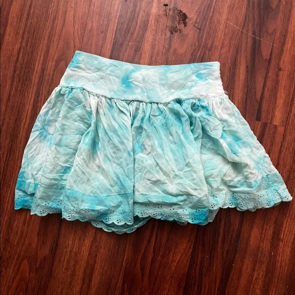 Bundle of Junior’s Skirts - Picture 3 of 4